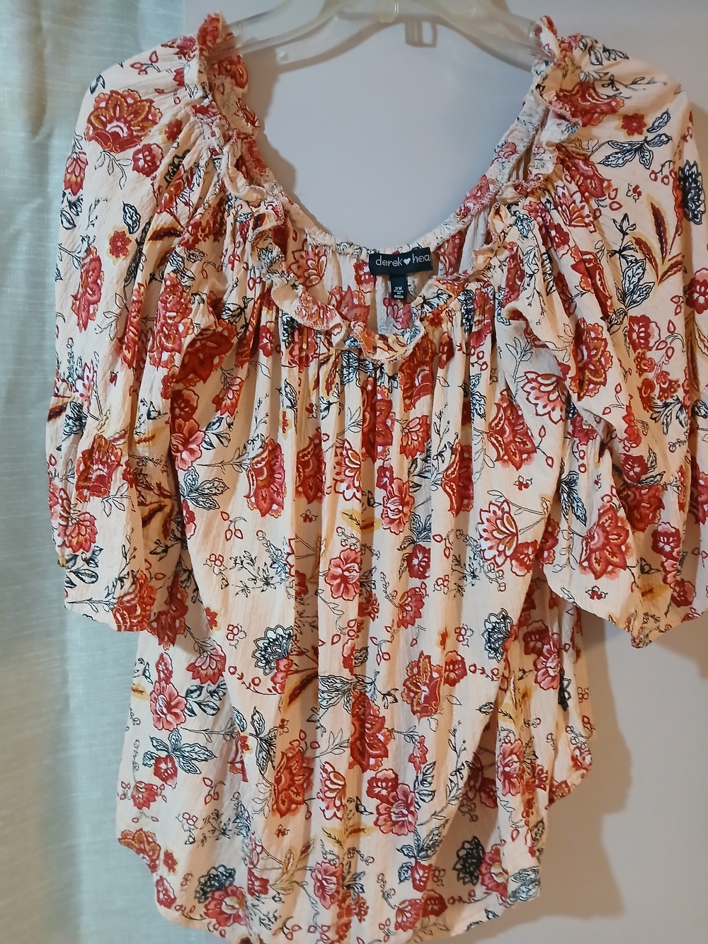 derek heart Cream Floral Peasant Blouse with Red Print